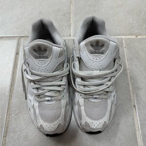 adidas originals Astir 'Triple White'